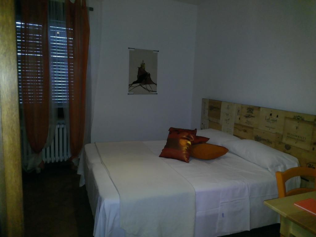 Rossobarolo Barolo Bagian luar foto